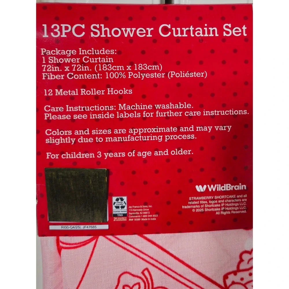 World of Strawberry Shortcake Shower Curtain Set 72x72 Includes Hooks NWT